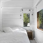 Alpehytte Three Cozy Cottages, Sauna And Big Yard Included For Up To 8 Persons *