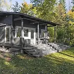 Three Cozy Cottages, Sauna And Big Yard Included Chalé Lohja