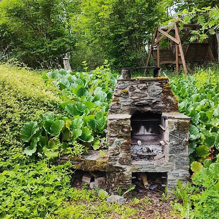 Three Cozy Cottages, Sauna And Hot Tub * Lohja