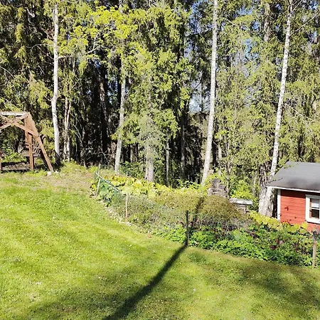 Three Cozy Cottages, Sauna And Big Yard Included For Up To 8 Persons * Lohja