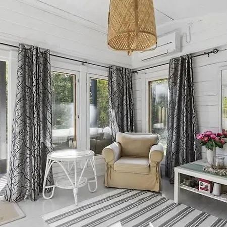 Three Cozy Cottages, Sauna And Big Yard Included For Up To 8 Persons