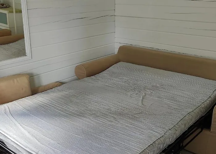 Three Cozy Cottages, Sauna And Hot Tub *