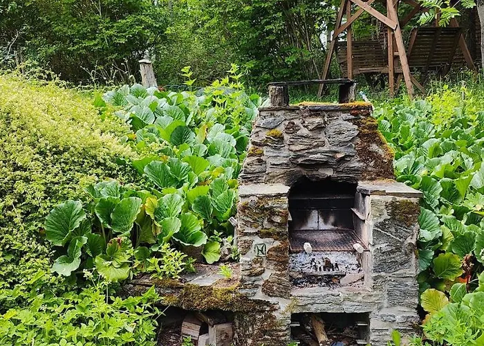 Three Cozy Cottages, Sauna And Hot Tub * Lohja