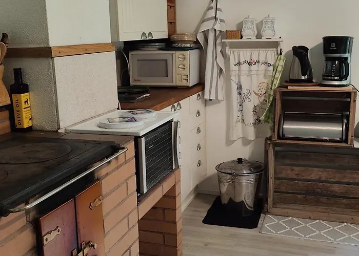 Three Cozy Cottages, Sauna And Hot Tub