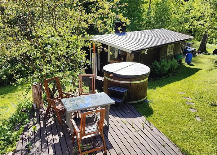 Chalet Three Cozy Cottages, Sauna And Hot Tub