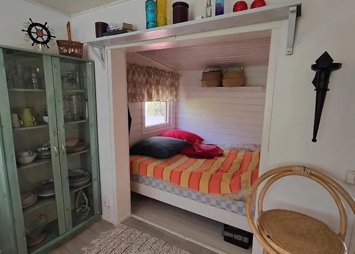 Chalet Three Cozy Cottages, Sauna And Hot Tub Lohja