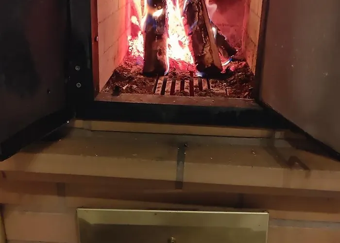 Three Cozy Cottages, Sauna And Hot Tub בקתה Lohja